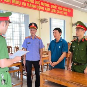 Tham ô tài sản, Chủ tịch hợp tác xã nông nghiệp Nam Thiện bị khởi tố