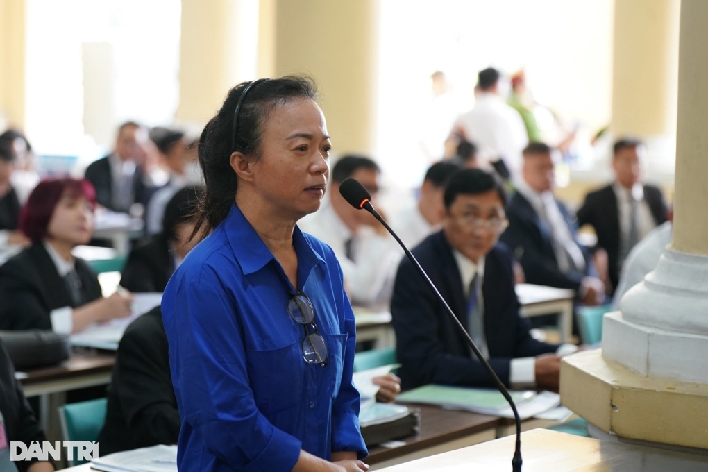 Bị cáo liên quan Vạn Thịnh Phát: "Liên đới hơn 170.000 tỷ, tiền đâu mà đền"