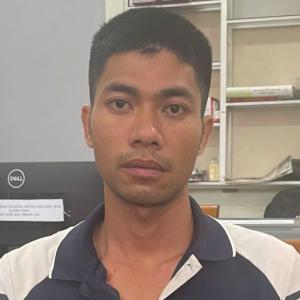 Bắt khẩn cấp gã đàn ông dụ dỗ bé gái 12 tuổi quay hình nhạy cảm