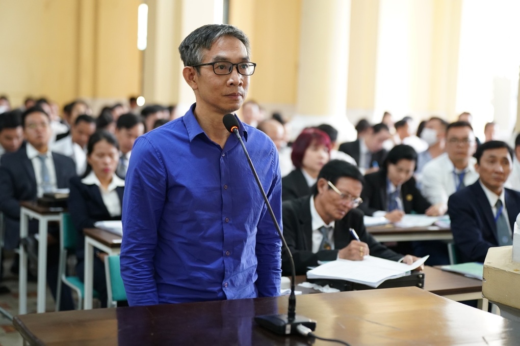 Giúp bà Trương Mỹ Lan chiếm đoạt 163.000 tỷ, người đàn ông nói rất xấu hổ