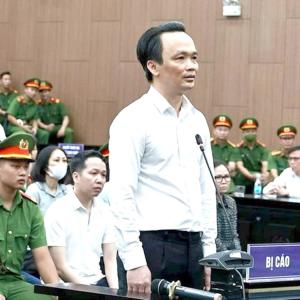 Ba anh em ông Trịnh Văn Quyết hầu tòa phúc thẩm sau khi nộp đủ hơn 2.470 tỉ