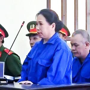 Nhóm đánh tráo sổ đỏ đi lừa đảo ở Long An lãnh từ 11 đến 15 năm tù