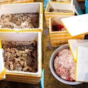 Đà Nẵng xử phạt cơ sở kinh doanh gần 3,5 tấn lòng heo, bò trôi nổi