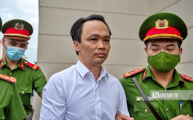 Công bố tài khoản "khủng" để áp dụng phạt tiền cho ông Trịnh Văn Quyết