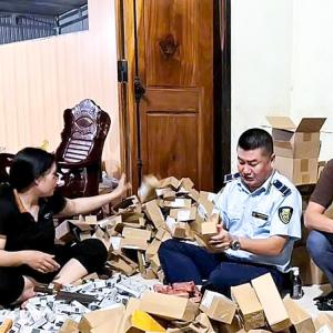 Nhan nhản mỹ phẩm giả, muốn xử triệt để không dễ