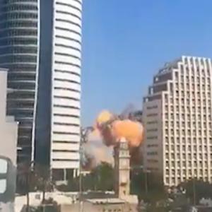 Iran phóng hàng chục tên lửa vào Israel