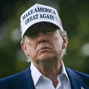 Tính toán của ông Trump khi lùi quyết định can thiệp xung đột Israel - Iran