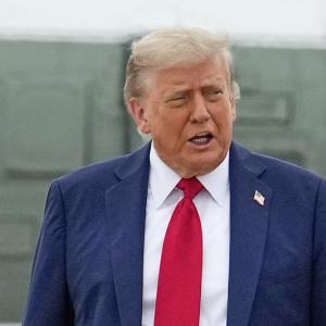 Ông Trump than phiền Mỹ nghỉ lễ quá nhiều