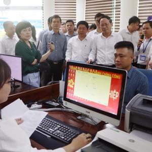 Ngày đầu vận hành thử nghiệm chính quyền hai cấp ở Bình Định