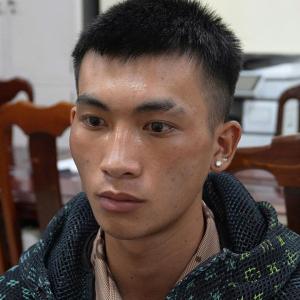 Kẻ cướp tiệm vàng bị bắt khi 'về tổ chức sinh nhật'