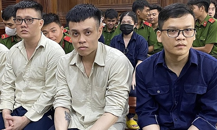 Chủ mưu băng nhóm ghép ảnh khiêu dâm để đòi nợ bị phạt 6 năm tù