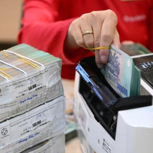 Có nên vay ngân hàng để xây nhà thời điểm này?