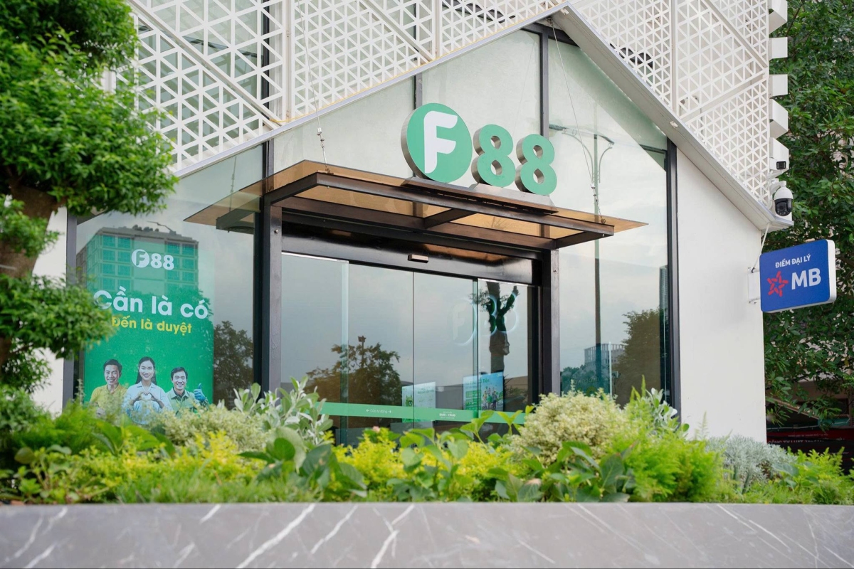 F88 ra mắt cửa hàng tài chính số 888