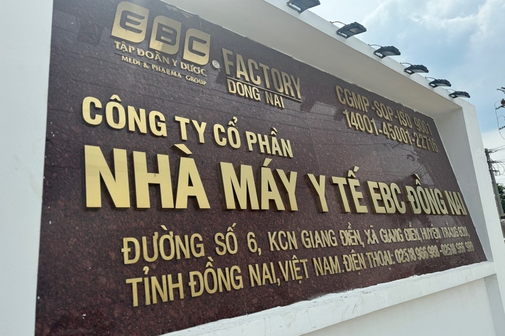 Kiểm tra đột xuất 38 cơ sở kinh doanh dược, mỹ phẩm, 17 đơn vị vi phạm
