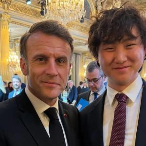 Alexandr Wang - thiên tài AI khiến Zuckerberg đặt cược 14 tỷ USD