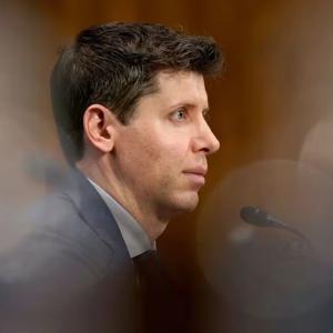 Sam Altman: Meta đặt mức thưởng 100 triệu USD lôi kéo kỹ sư OpenAI