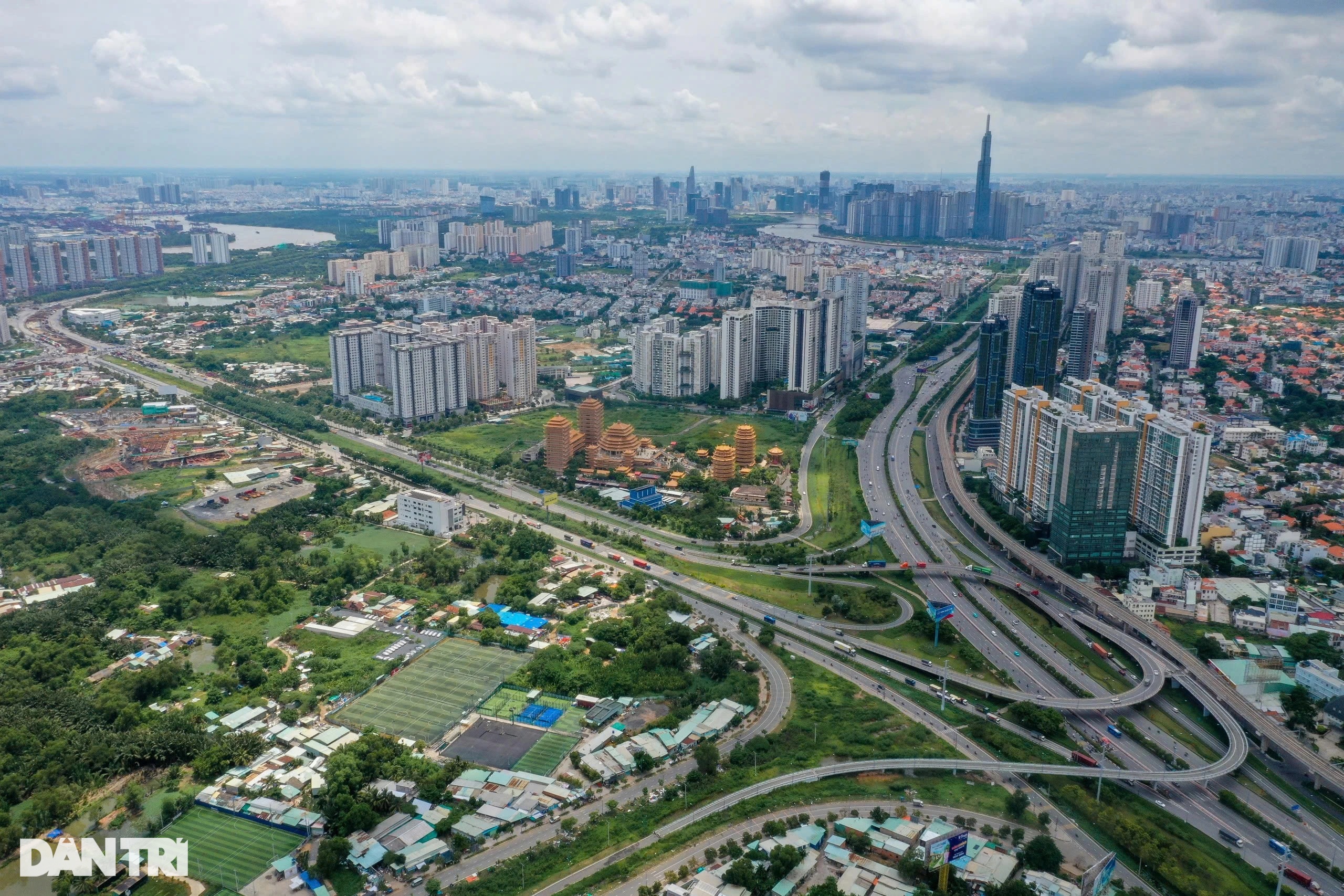 TPHCM sẽ phát triển 6 vùng đô thị, chú trọng nhà chung cư