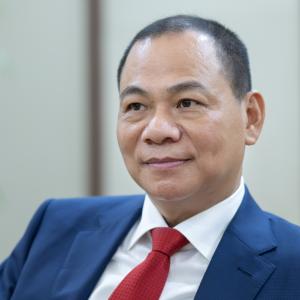 Ông Phạm Nhật Vượng muốn góp vốn thêm 87,6 triệu cổ phiếu VIC vào VinSpeed