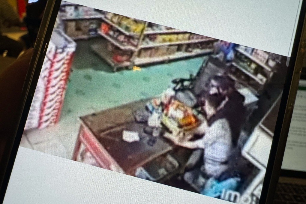 Vụ chủ tiệm tạp hóa ở Đồng Nai bị sát hại: Camera ghi lại cảnh đáng sợ