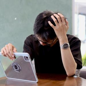 Khổ vì ChatGPT sập: Trễ hạn, nặn từng chữ vì lâu không động não