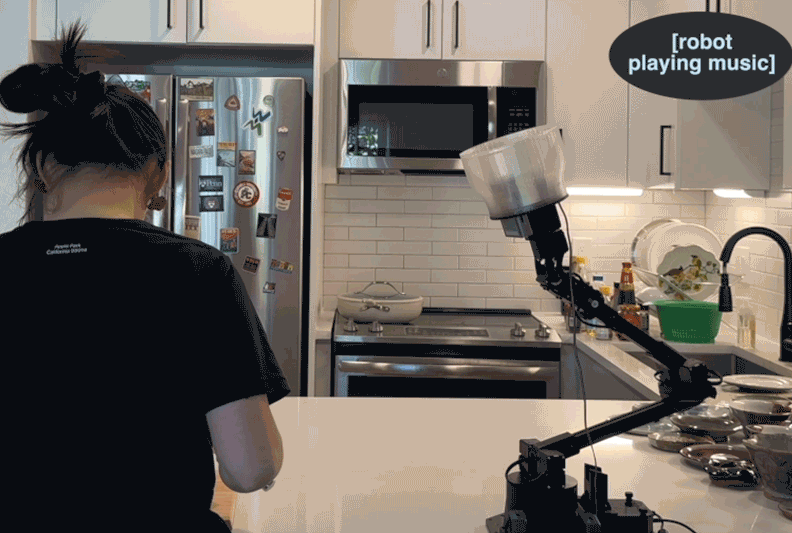 Rò rỉ hình ảnh robot để bàn có chuyển động giống người của Apple