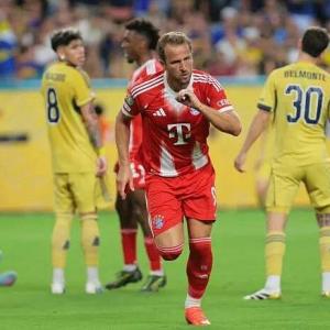 Kane tỏa sáng giúp Bayern giành vé sớm