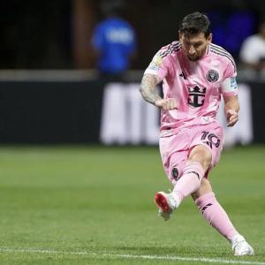 Messi giúp Inter Miami thắng trận đầu ở FIFA Club World Cup