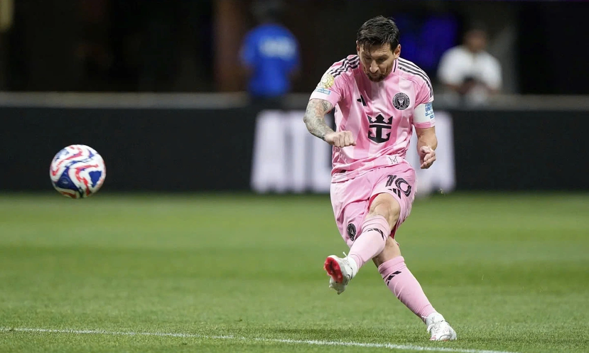 Messi giúp Inter Miami thắng trận đầu ở FIFA Club World Cup