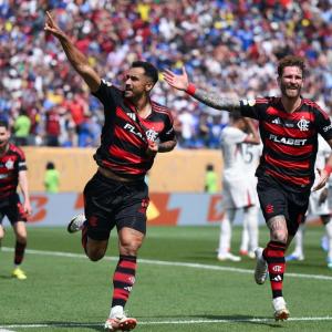 Chelsea thua ngược trước đội bóng tới từ Brazil