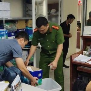 Làm giả hàng nghìn giấy chứng nhận kiểm định giả, thu lợi bất chính nhiều tỷ đồng
