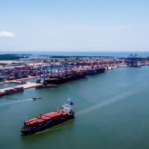 Bất chấp loạt tác động bất lợi, vốn FDI vào Việt Nam vẫn duy trì rất tích cực