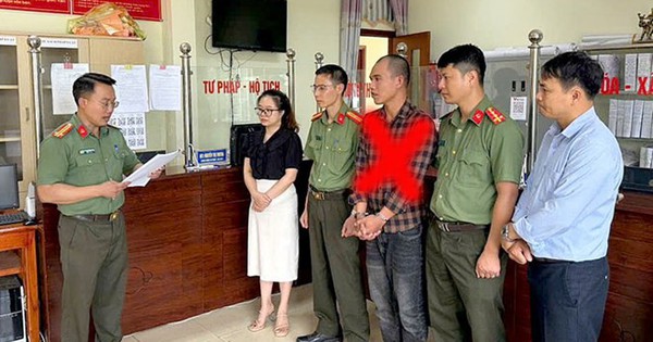Khởi tố cặp vợ chồng lừa đảo bán hải sản "tươi ngon, giá rẻ"