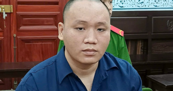 Kẻ đâm cảnh sát khu vực trọng thương lãnh án