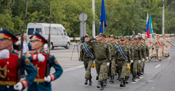 Moldova lo Nga điều thêm quân tới vùng đất giáp Ukraine