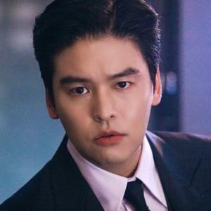 Diễn viên Lee Jang Woo kết hôn, khao khát có nhiều con