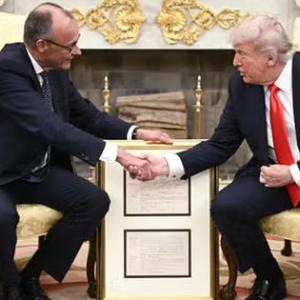 Ông Trump nói sẽ cứng rắn với cả Nga và Ukraine nếu cần