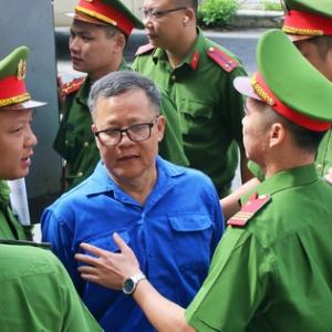 Chủ mưu vụ khai thác đất hiếm nói "ân hận" với cựu Thứ trưởng