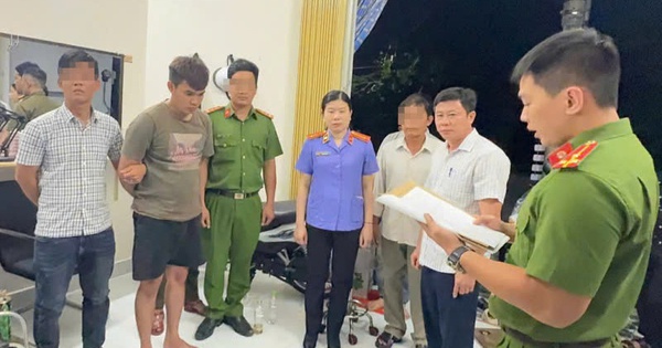 Tâm sự nghẹn ngào của tài xế xe dịch vụ, "mắt xích" trong đường dây ma túy triệu đô