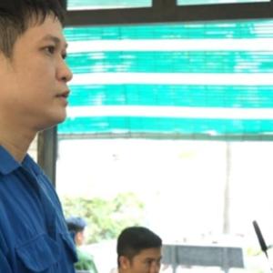 Lấy tiền của công ty để đánh bạc, nam nhân viên trả giá đắt