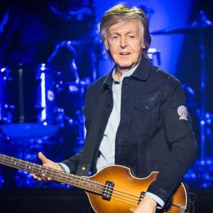 Paul McCartney tặng máy bay riêng giúp cựu binh 102 tuổi đoàn tụ với người yêu?