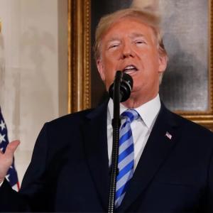 Tại sao ông Trump rút Mỹ khỏi thỏa thuận hạt nhân Iran?