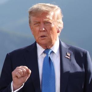 Ông Trump rời Hội nghị G7 sớm để giải quyết xung đột Iran - Israel