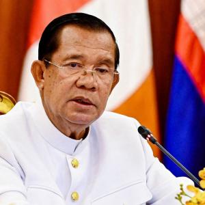 Campuchia ra hạn chót cho Thái Lan mở lại biên giới, dọa cấm nhập khẩu nông sản