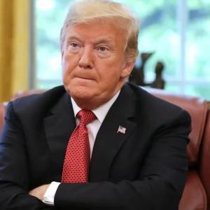 Lý do Tổng thống Trump lưỡng lự tấn công Iran