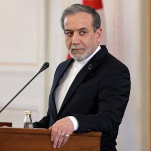 Iran, Israel lên tiếng về thỏa thuận "ngừng bắn vĩnh viễn"