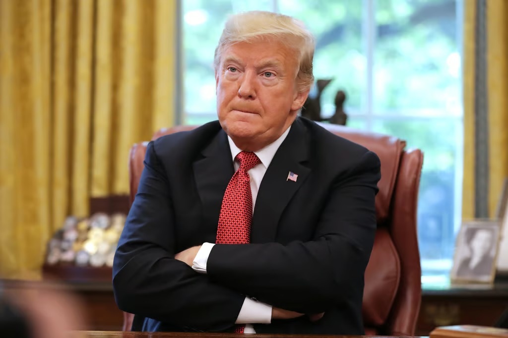 Tổng thống Trump ra “tối hậu thư” giữa nghi vấn sắp động binh với Iran