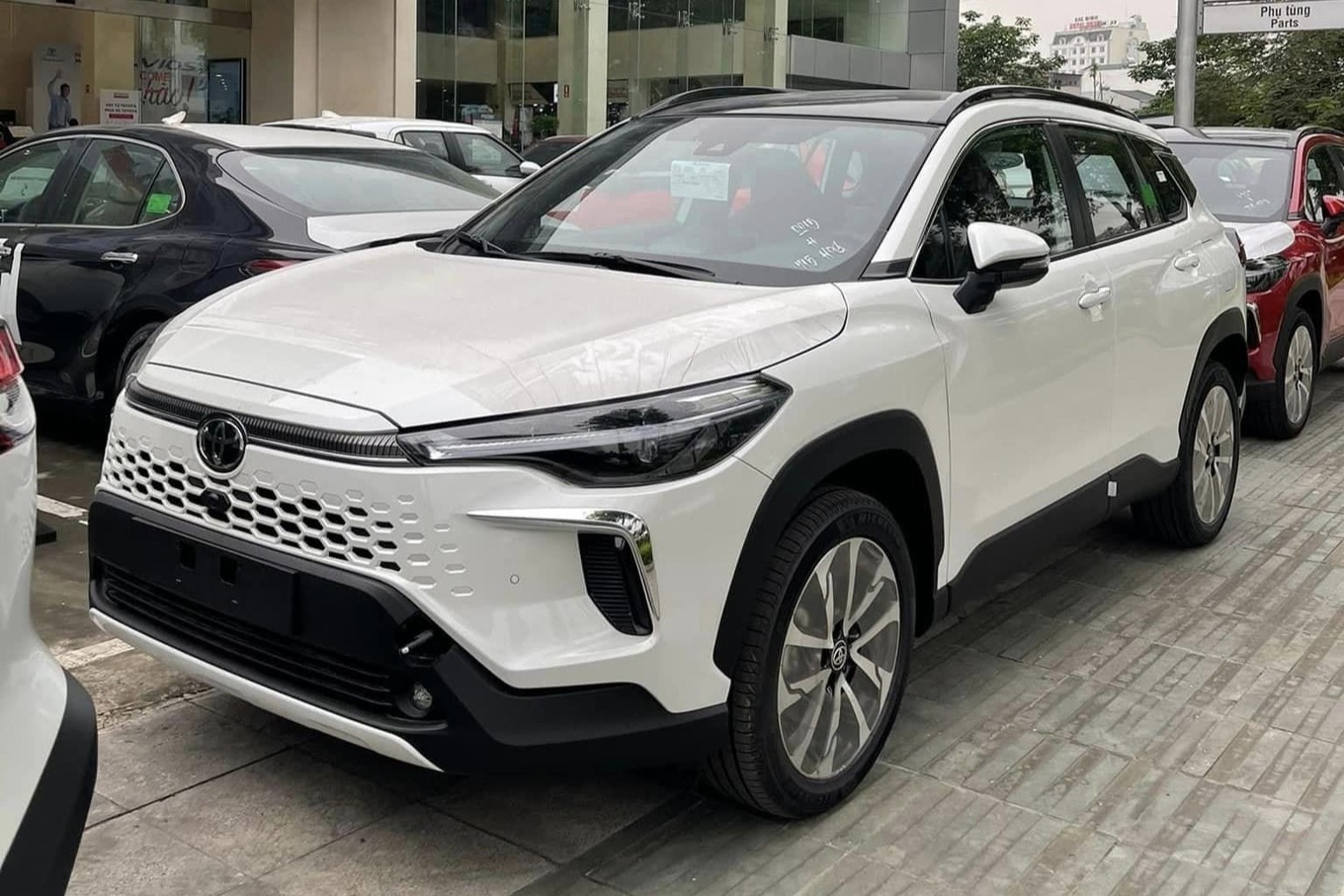 Toyota thừa nhận Corolla Cross có thiết kế chưa đủ ấn tượng
