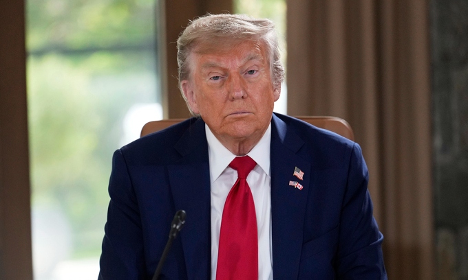 Ông Trump: 'Chúng tôi đã kiểm soát hoàn toàn không phận Iran'