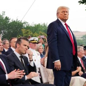 Những lựa chọn của ông Trump trong xung đột Israel - Iran