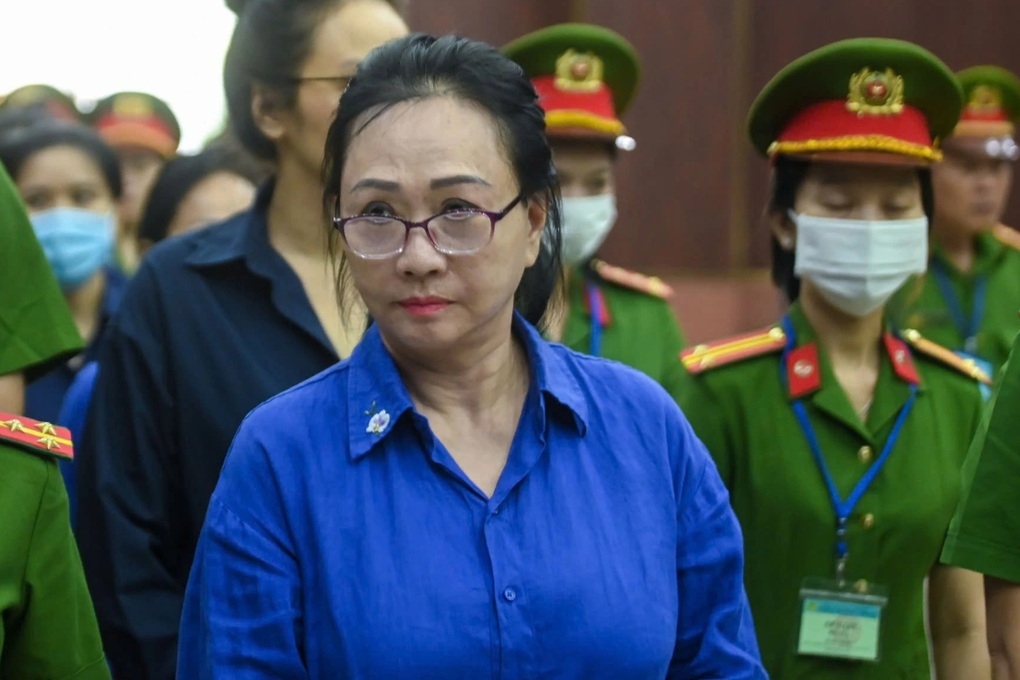 Bà Trương Mỹ Lan xin miễn 30 tỷ đồng án phí